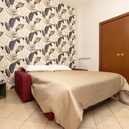 Casa Di Latta * Rome